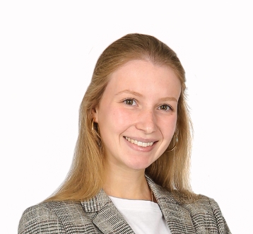 2023 08 BEWER Jana.jpg